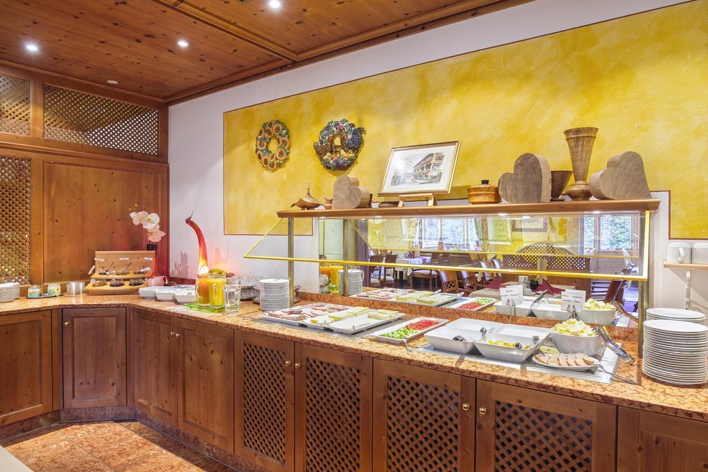 Hotel Glockenspiel Bad Griesbach im Rottal Esterno foto