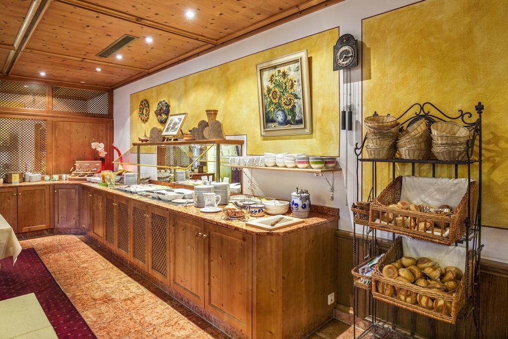 Hotel Glockenspiel Bad Griesbach im Rottal Esterno foto